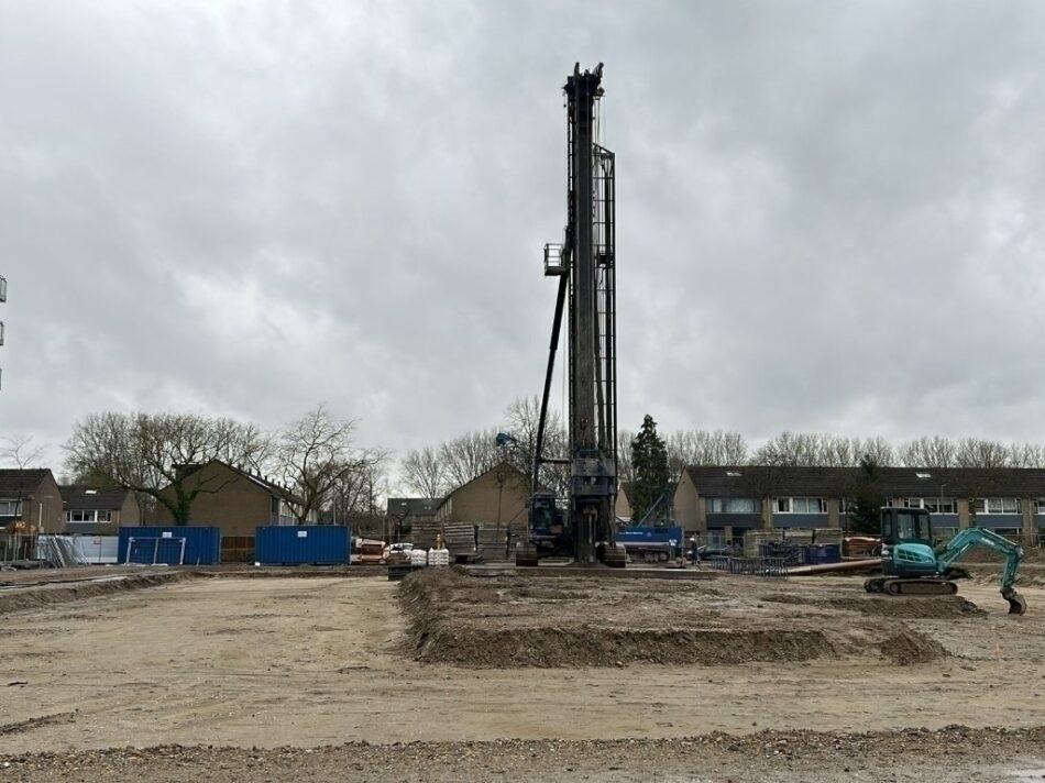 fleur.eerste paal (Middel)