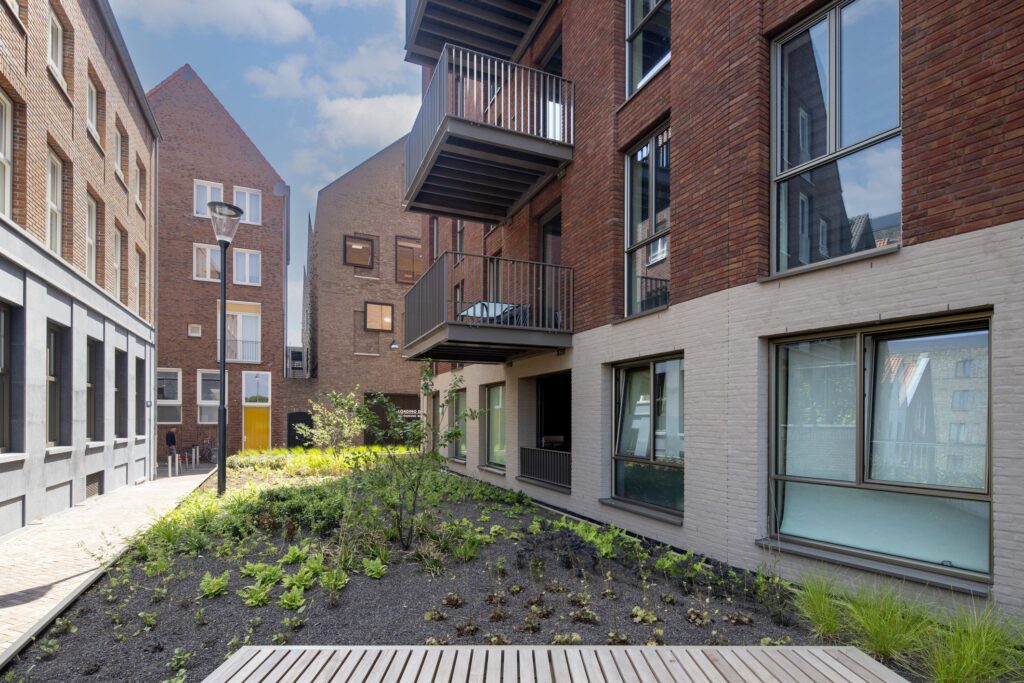 Appartementengebouw-Aan-de-Stadsmuur-in-Venlo_juni-2025-9